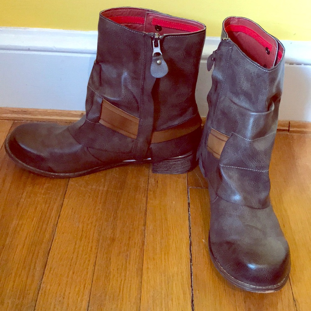 Leather ankle boots